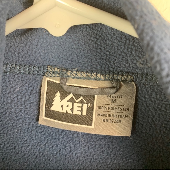 REI Full Zip Fleece Jacket Blue Men’s Medium Zipped Pockets - Picture 3 of 4